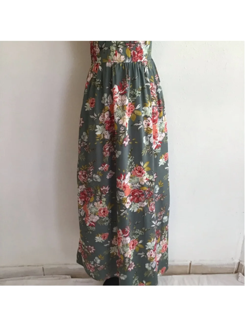 Band of the Free Women Elegant Green Floral Spaghetti Straps Maxi Dress M